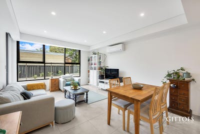 /international/au/104-7-9-beane-street-west-gosford-nsw-151066084/
