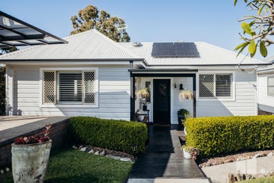 /international/au/17-grinsell-street-new-lambton-nsw-152289964/