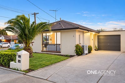 /international/au/1b-glenelg-way-seabrook-vic-152586540/