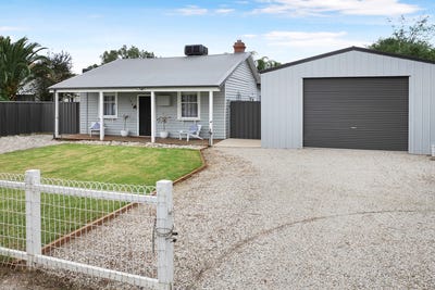 /international/au/104-goulburn-road-echuca-vic-151597192/