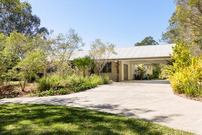 /international/au/122-viewland-drive-doonan-qld-152268676/