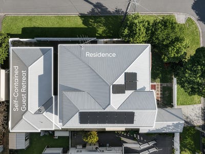 /international/au/24-gordon-street-hendra-qld-152143360/