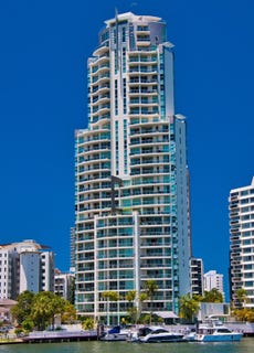 /international/au/id-21152218-40-riverview-parade-surfers-paradise-qld-147846480/