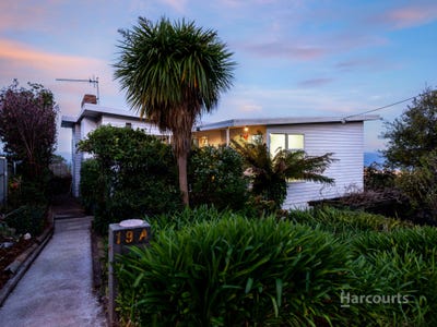 /international/au/19a-elizabeth-street-montello-tas-152456256/