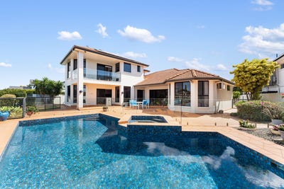 /international/au/9-volante-crescent-mermaid-waters-qld-152435564/