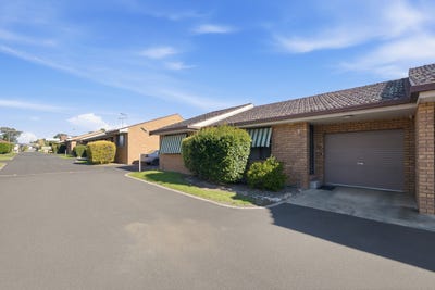 /international/au/9-8-thibault-street-tamworth-nsw-151590376/