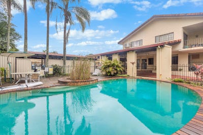 /international/au/27-108-kennedy-drive-tweed-heads-west-nsw-151200572/