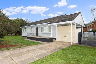 /international/au/3-paull-street-kooringal-nsw-151516428/