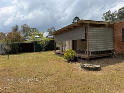 /international/au/94-thomas-st-howard-qld-152403900/