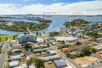 /international/au/1-17-central-lane-gladstone-central-qld-152358448/
