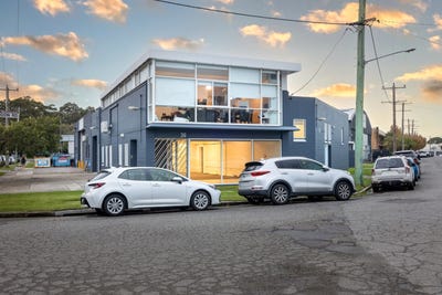 /international/au/11-coorumbung-road-broadmeadow-nsw-505165860/