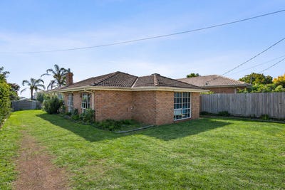 /international/au/9-carapooka-avenue-clifton-springs-vic-151003516/