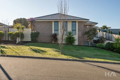 /international/au/1-24-palmerston-avenue-prospect-tas-148537980/