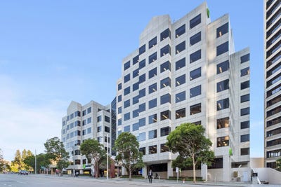 /international/au/256-st-georges-terrace-perth-wa-505087844/
