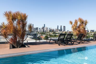 /international/au/607-70-78-victoria-street-west-end-qld-151367660/