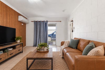 /international/au/8-2-piccolo-street-north-mackay-qld-151978280/