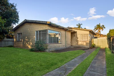 /international/au/14-station-street-seaholme-vic-148738512/