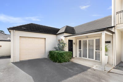 /international/au/7-4-6-banyan-street-warrnambool-vic-151176140/