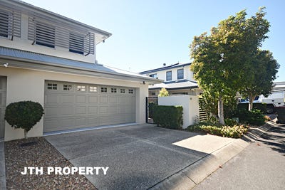 /international/au/40-29-stephenson-street-pialba-qld-151369636/