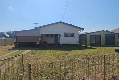 /international/au/61-grey-street-st-george-qld-152514004/