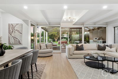 /international/au/33-harrow-terrace-kingswood-sa-151458400/