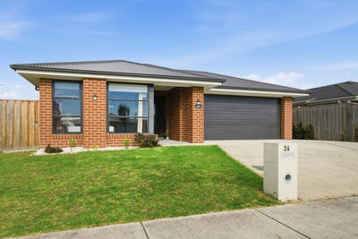 /international/au/24-hammersmith-circuit-traralgon-vic-151564528/