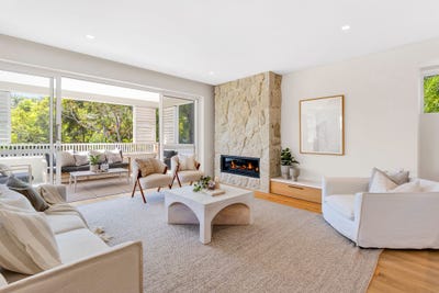 /international/au/8-27-north-avalon-road-avalon-beach-nsw-150924344/
