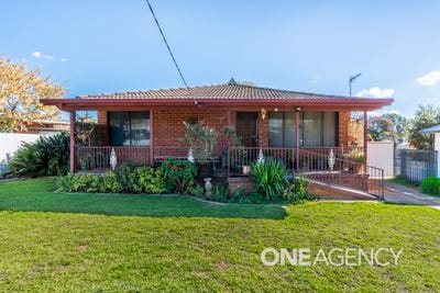 /international/au/29-jenkins-street-ashmont-nsw-151246112/
