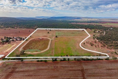 /international/au/380-brobenah-hall-road-leeton-nsw-700410128/