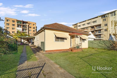 /international/au/26-copeland-street-liverpool-nsw-148448820/