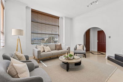 /international/au/19-lila-drive-prospect-tas-152150284/