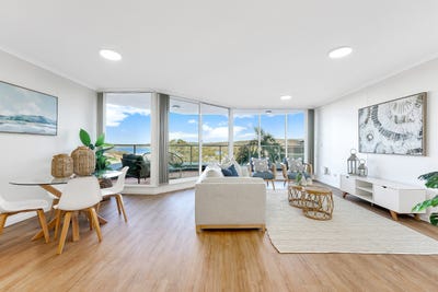 /international/au/303-97-99-john-whiteway-drive-gosford-nsw-148545780/