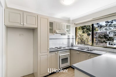 /international/au/12-237-239-targo-road-toongabbie-nsw-150624312/