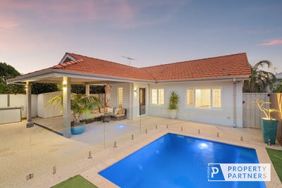 /international/au/1-117-gildercliffe-street-scarborough-wa-148365188/
