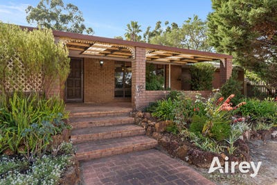 /international/au/82-grove-road-lesmurdie-wa-151245284/