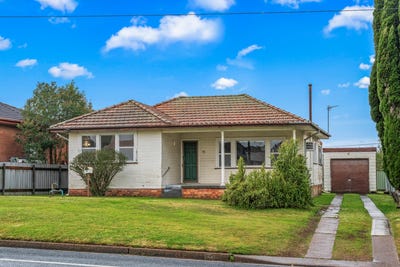 /international/au/70-brisbane-street-east-maitland-nsw-148636572/?lang=id