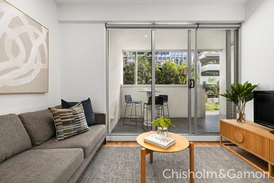 /international/au/102-54-nott-street-port-melbourne-vic-148003360/