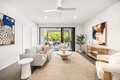 /international/au/4-20-helles-street-moorooka-qld-151527068/