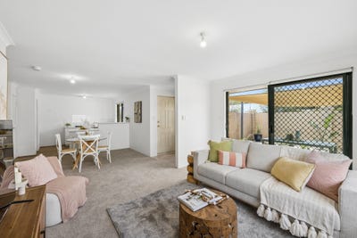 /international/au/1-205-207-sevenoaks-street-cannington-wa-152557192/