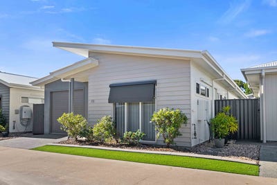 /international/au/35-835-boat-harbour-drive-urangan-qld-151364044/