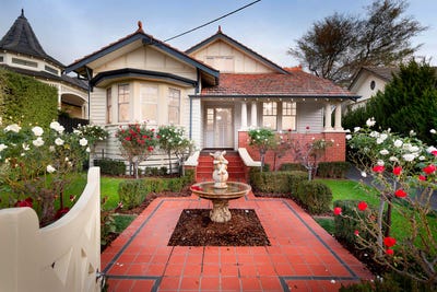 /international/au/18-wilfred-road-ivanhoe-east-vic-139588179/