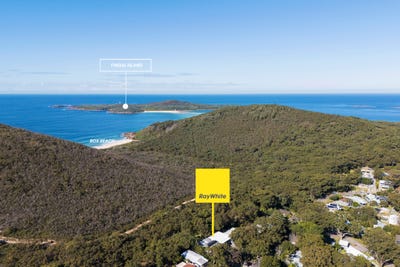 /international/au/29-flannel-flower-fairway-shoal-bay-nsw-148354808/