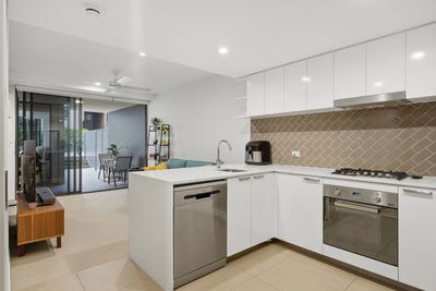 /international/au/4104-35-burdett-street-albion-qld-152617468/