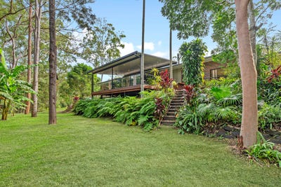 /international/au/13-harry-mills-drive-worongary-qld-151425188/
