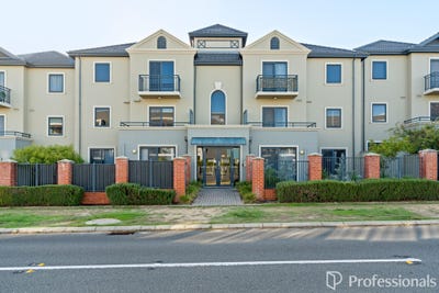 /international/au/64-12-citadel-way-currambine-wa-152673180/