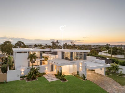 /international/au/1-tosti-street-sorrento-qld-150968416/
