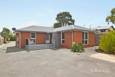 /international/au/29-ruth-road-mornington-vic-151293948/
