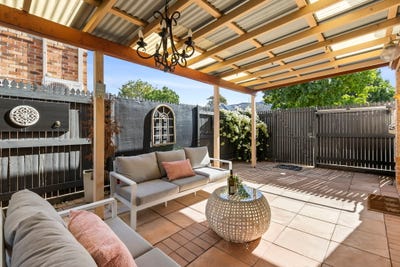 /international/au/90-120-uxbridge-street-grange-qld-151470220/