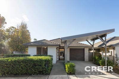 /international/au/15-57-burton-road-eleebana-nsw-148591936/