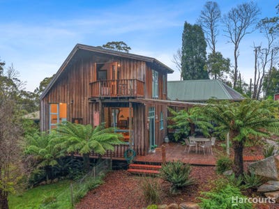 /international/au/23-meika-court-swan-bay-tas-151552068/
